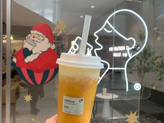 -喜茶(杭州滨江宝龙店)