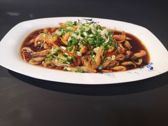 葱油河虾-缘来聚·徽菜名店(黄山宏村店)