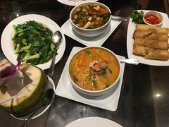 炸春卷-Baan Ploy Samed Restaurant ร้านอาหารบ้านพลอยเสม็ด