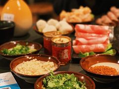 -老酉火锅(阳明古镇店)