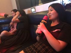 -缤纷KTV(东方新城店)