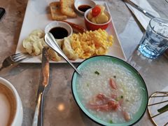 -必胜客(漕宝路店)