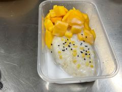 -南湖公园地摊集市