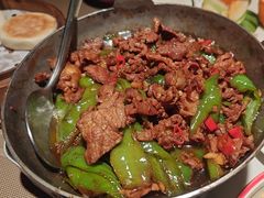 -湘西小馆(滨河路店)