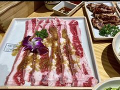 牛五花-喜来稀肉(北外滩白玉兰广场店)