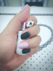 -Seven Nail七姑娘の美甲店