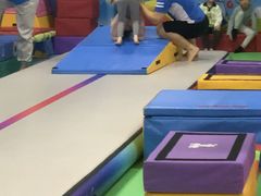 -飞奇儿体能体操馆(和平印象城店)