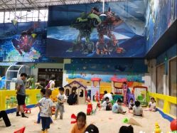 -爱丽丝奇幻乐园