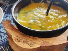 -桥香园过桥米线(国贸店)