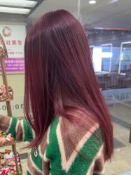 -镁连社·美联社