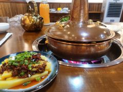 -岳记兴隆·青城腊排铜火锅(融创店)