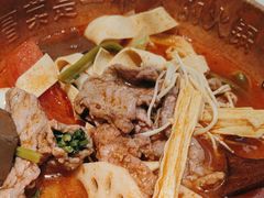 -成都你六姐·牛肉冒菜(城市集市合生汇店)