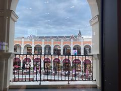 -佛罗伦萨小镇广佛名品奥特莱斯(疏港路店)