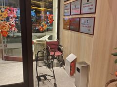 -赶海部落海鲜城(海阳路店)