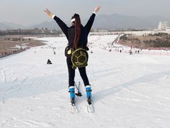 -华彬猛犸滑雪场