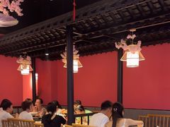 -老街烧烤大排档·地道湖北菜·龙虾馆(汉口火车站店)