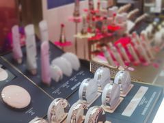 -王府井百货(中州中路店)