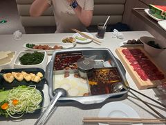 -海底捞火锅(杭州庆春路夜宵主题店)
