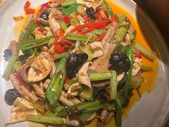 自贡火爆双脆-破三川·新川菜(静安大融城店)