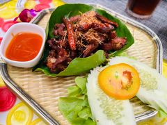 -卷心菜和避孕套餐厅(Pattaya)