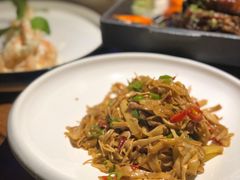 -外婆私房菜(新亚百货店)