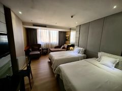 -梅州万达广场华美达酒店