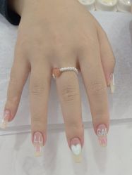 -尤米一站式美甲美睫
