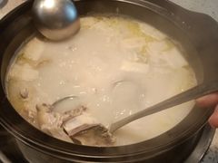 竹笙王猪肚鸡-顺德公广东猪肚鸡·煲仔饭(白石洲店)