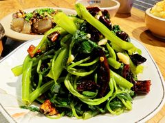 -郑件洋芋饭庄