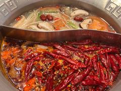 -大芊金重庆串串火锅(南京路店)