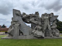 -上海市龙华烈士陵园