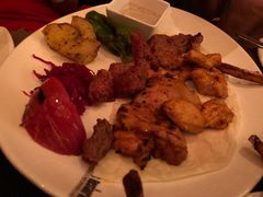 -Efes Turkish & Mediterranean Cuisine 艾菲斯餐厅(陆家嘴店)