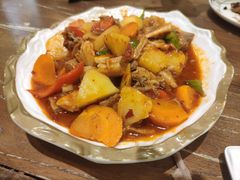-清真·玛丽亚新疆菜主题餐厅(浙江中路店)