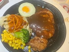 -汤姆家的牛排意面披萨(融创茂店)