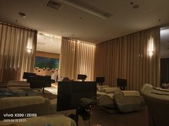 -裕龙汤泉
