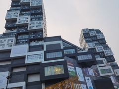 -资和信百货商场