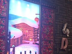 -老渔翁炖鱼坊(黄海西路东山店)
