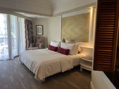 -麦哲伦丝绸度假村