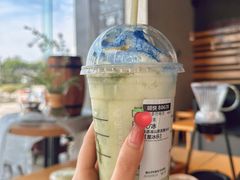 -星巴克臻选(成都环球乐天店)