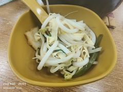 -天瑞福云南过桥米线(十里河店)
