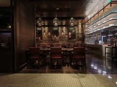 -恰餐厅及酒吧 CHAR Bar & Grill (北京丽都皇冠假日店)