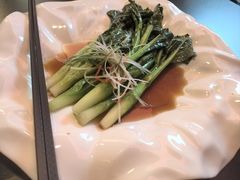 -潮界(LU·ONE凯德晶萃广场店)