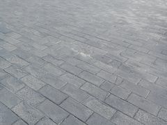 -健龙森俱乐部·游泳·健身·羽毛球综合体育馆