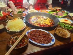 -萍姐火锅·公路夜市(武汉首店)