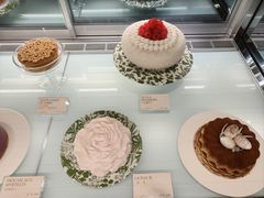 -潮一不贰·法式甜品·生日蛋糕·西式简餐(外滩店)