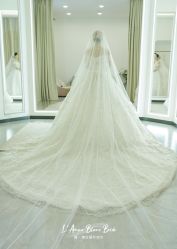 -禕·愫白婚纱商店