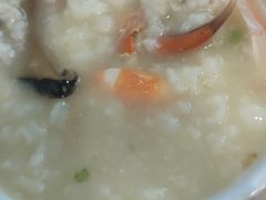 招牌膏蟹鲜虾粥-潮粥荟·潮汕砂锅粥(朝阳大悦城店)