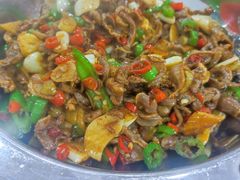 -湖南人家湘菜馆(镇江路店)