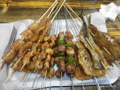 -老谢烧烤野馄饨(云霄路店)