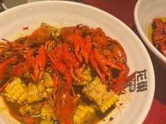 -龙巢盱眙龙虾·牛蛙·烧烤宵夜(八卦岭店)